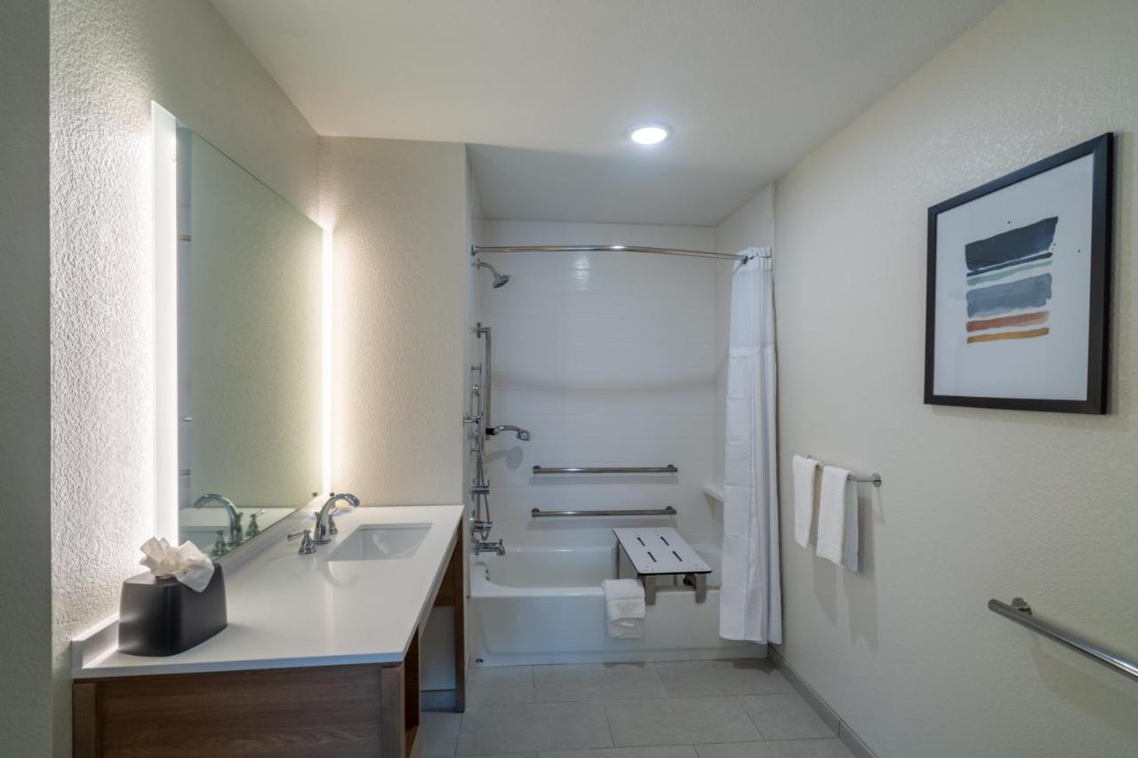 Staybridge Suites - Flowood - Nw Jackson By Ihg Εξωτερικό φωτογραφία