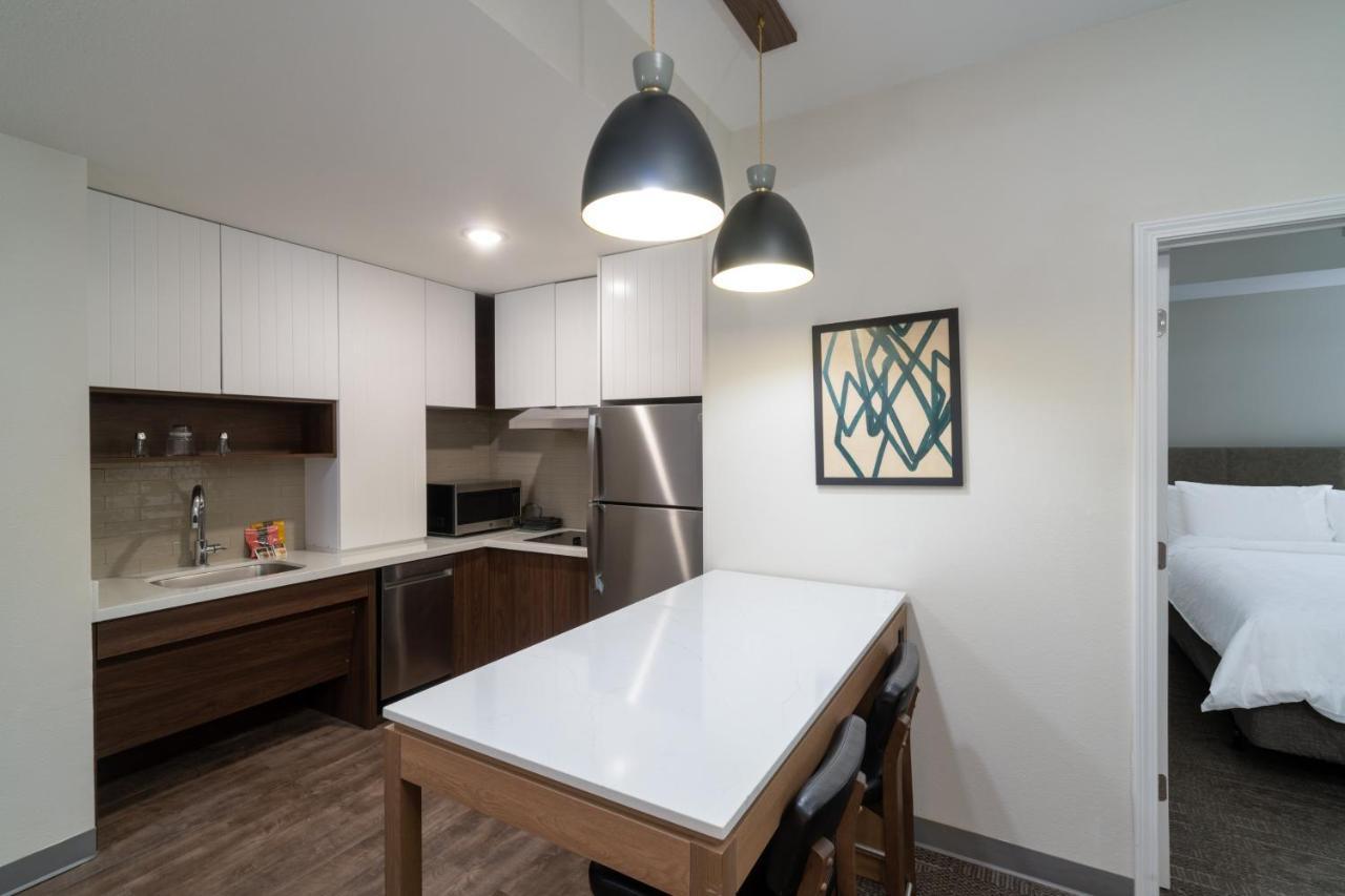 Staybridge Suites - Flowood - Nw Jackson By Ihg Εξωτερικό φωτογραφία